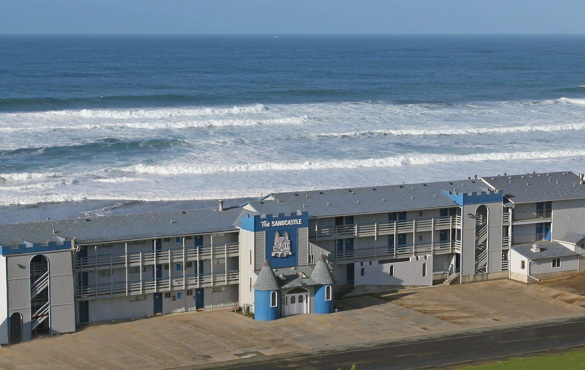 Sandcastle Beachfront Motel Lincoln City Exterior foto